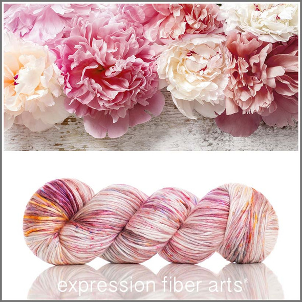 Carnation Charm 'PEARLESCENT' WORSTED
