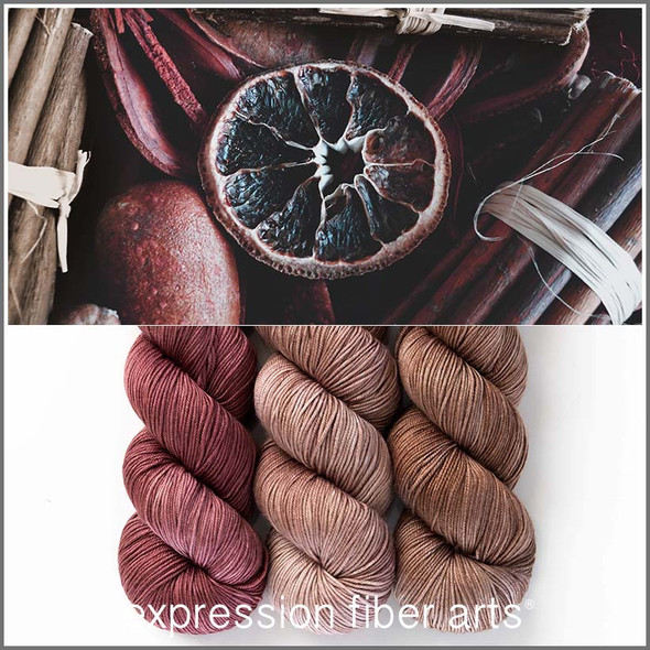 Pre-Order Scent of Cinnamon Hues 'CREMA' SOCK